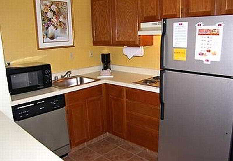 Residence Inn Houston Sugar Land/Стаффорд Номер фото